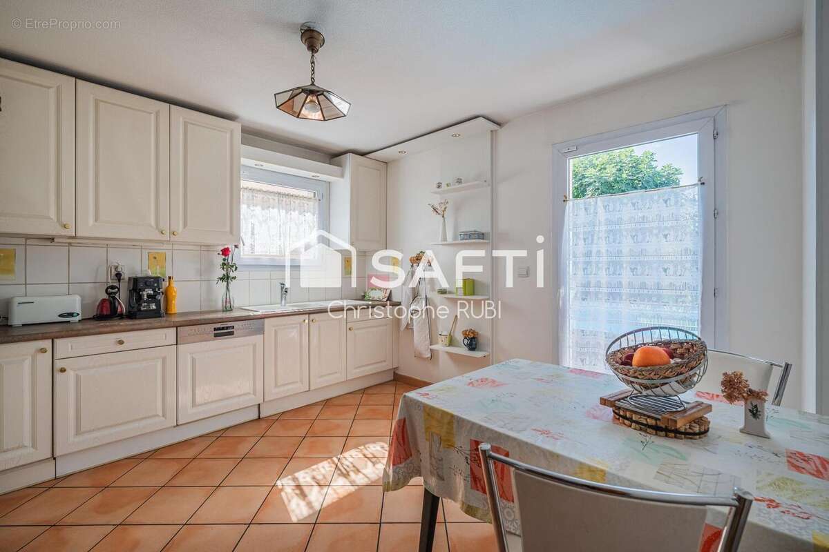 Photo 4 - Maison à FONTANIL-CORNILLON