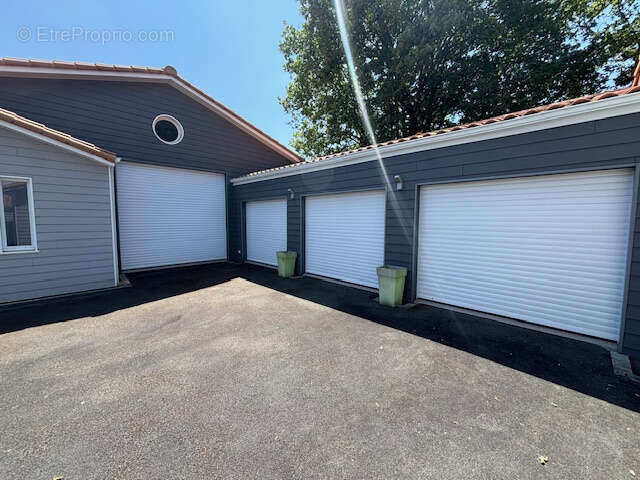 Maison à TALMONT-SAINT-HILAIRE