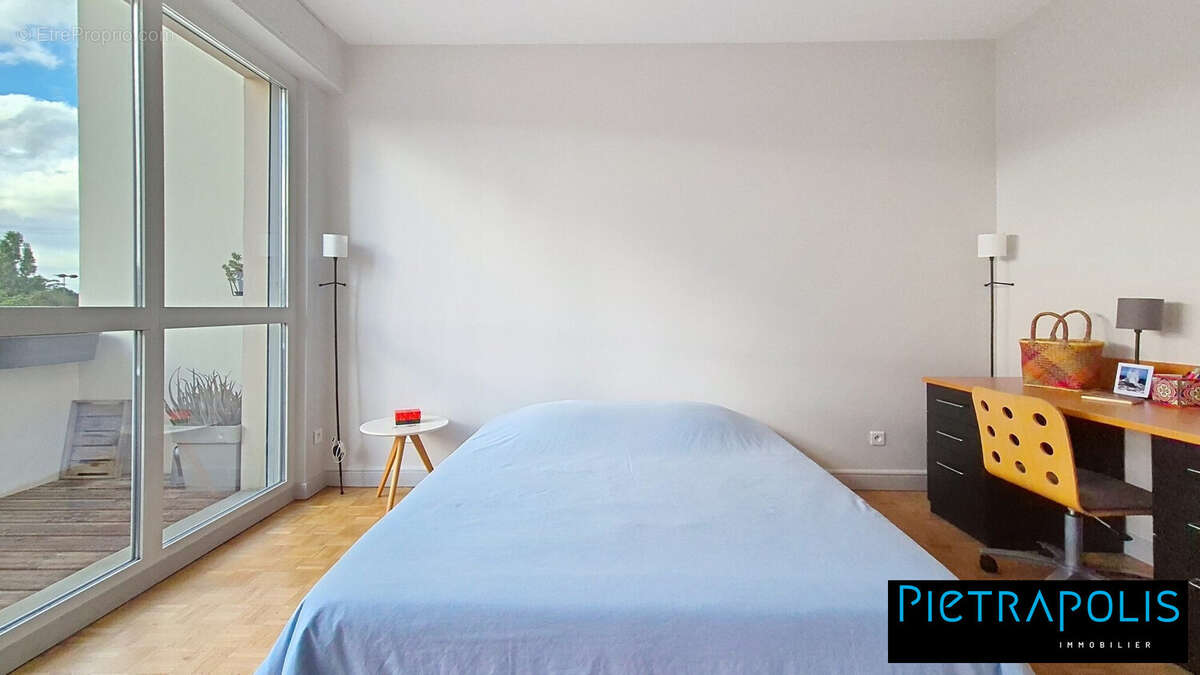 Appartement à SAINTE-FOY-LES-LYON