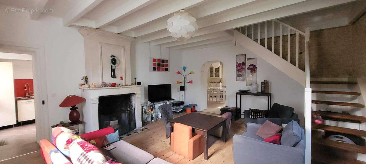 Maison à SAINT-FORT-SUR-GIRONDE