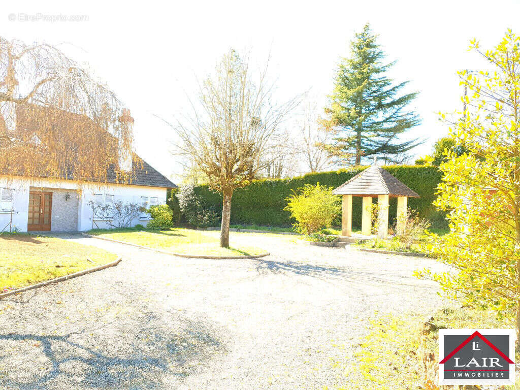 Maison à MORTAGNE-AU-PERCHE