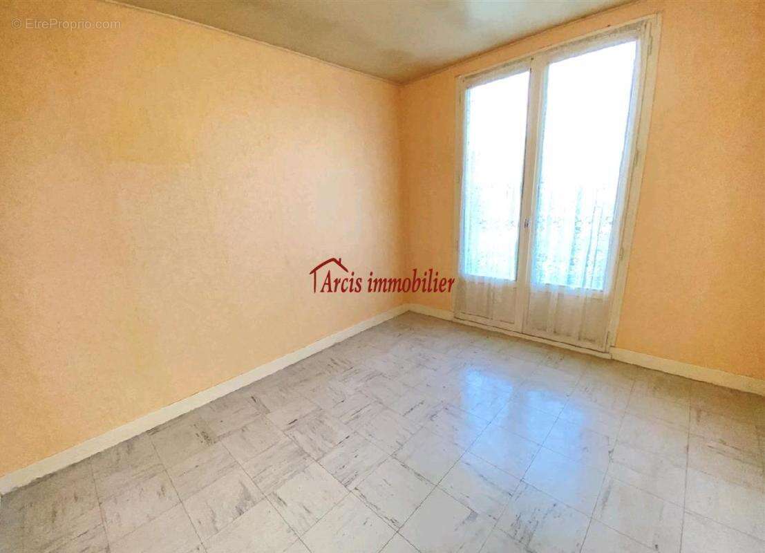 Maison à ARCIS-SUR-AUBE