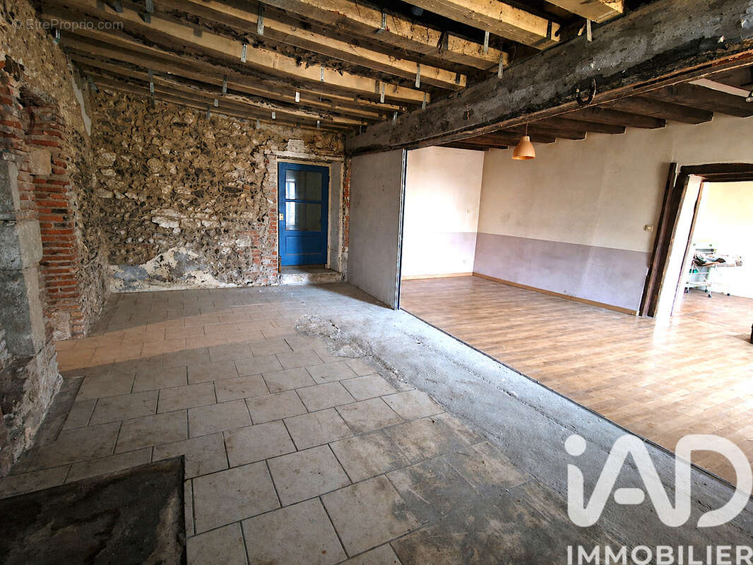 Maison 110 m² à Saint-Aignan-Le-Jaillard  - photo 6