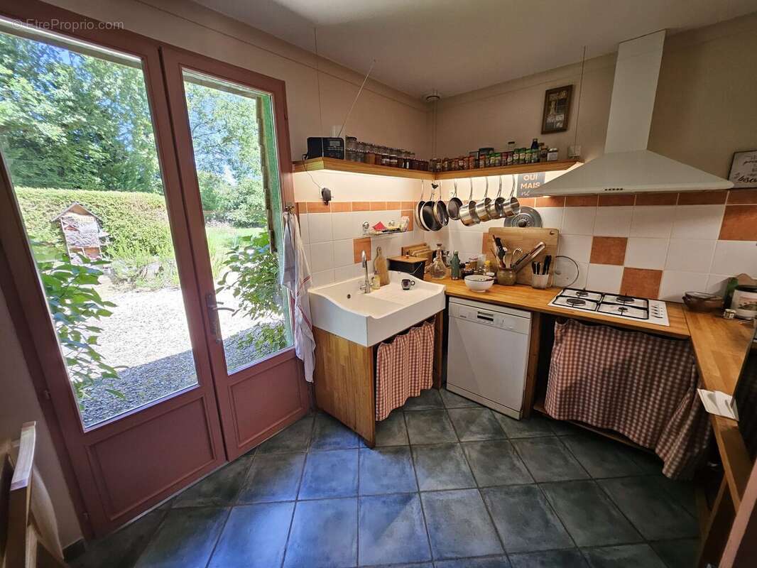 Maison à MANNEVILLE-LA-PIPARD