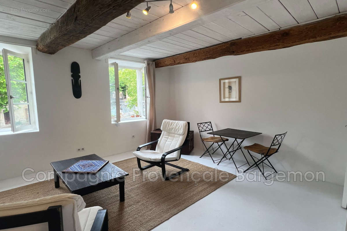 Appartement à BARGEMON