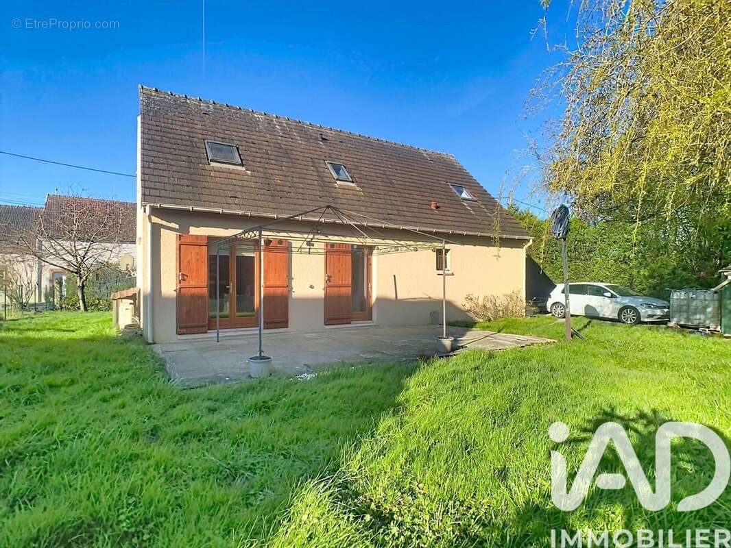 Maison 120 m² à Fromentieres  - photo 2