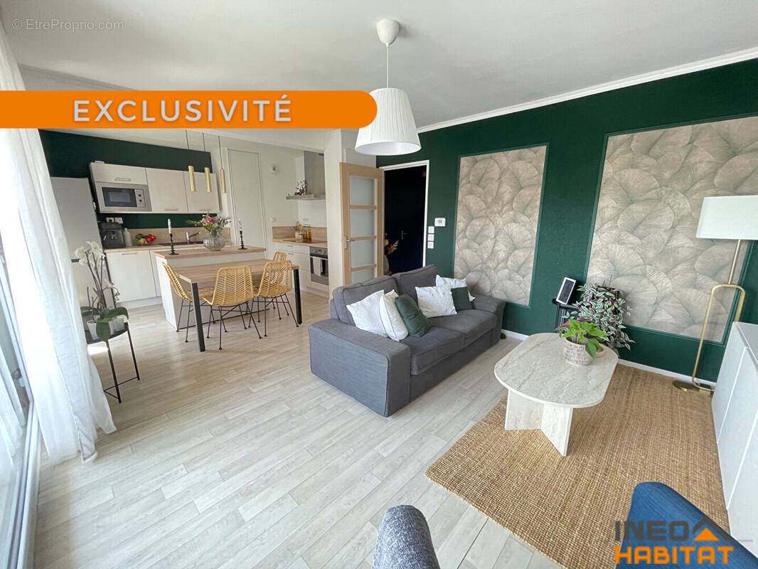 Appartement à LA MEZIERE