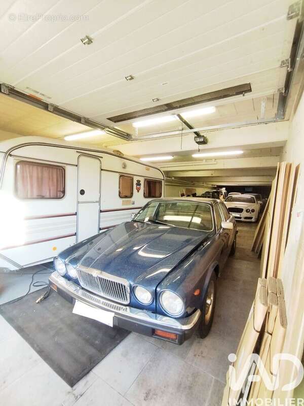 Photo 2 - Parking à ZIMMERSHEIM