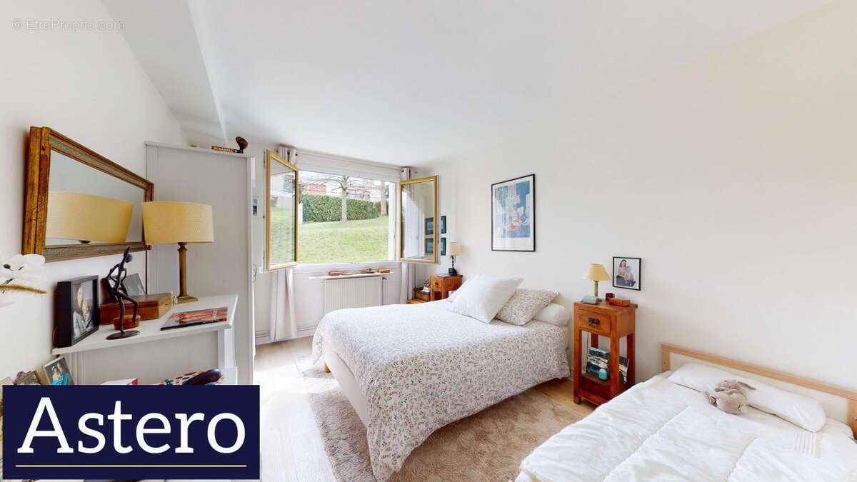 Appartement à GARCHES