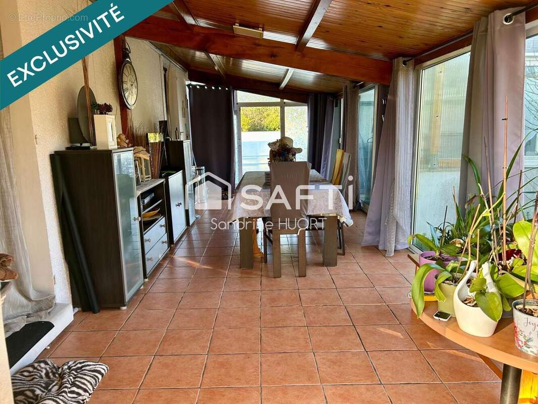 Maison 142 m² à Saint-Georges-De-Rex  - photo 7