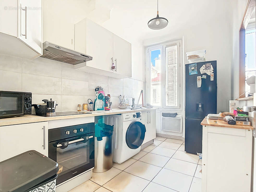 Appartement à MARSEILLE-8E