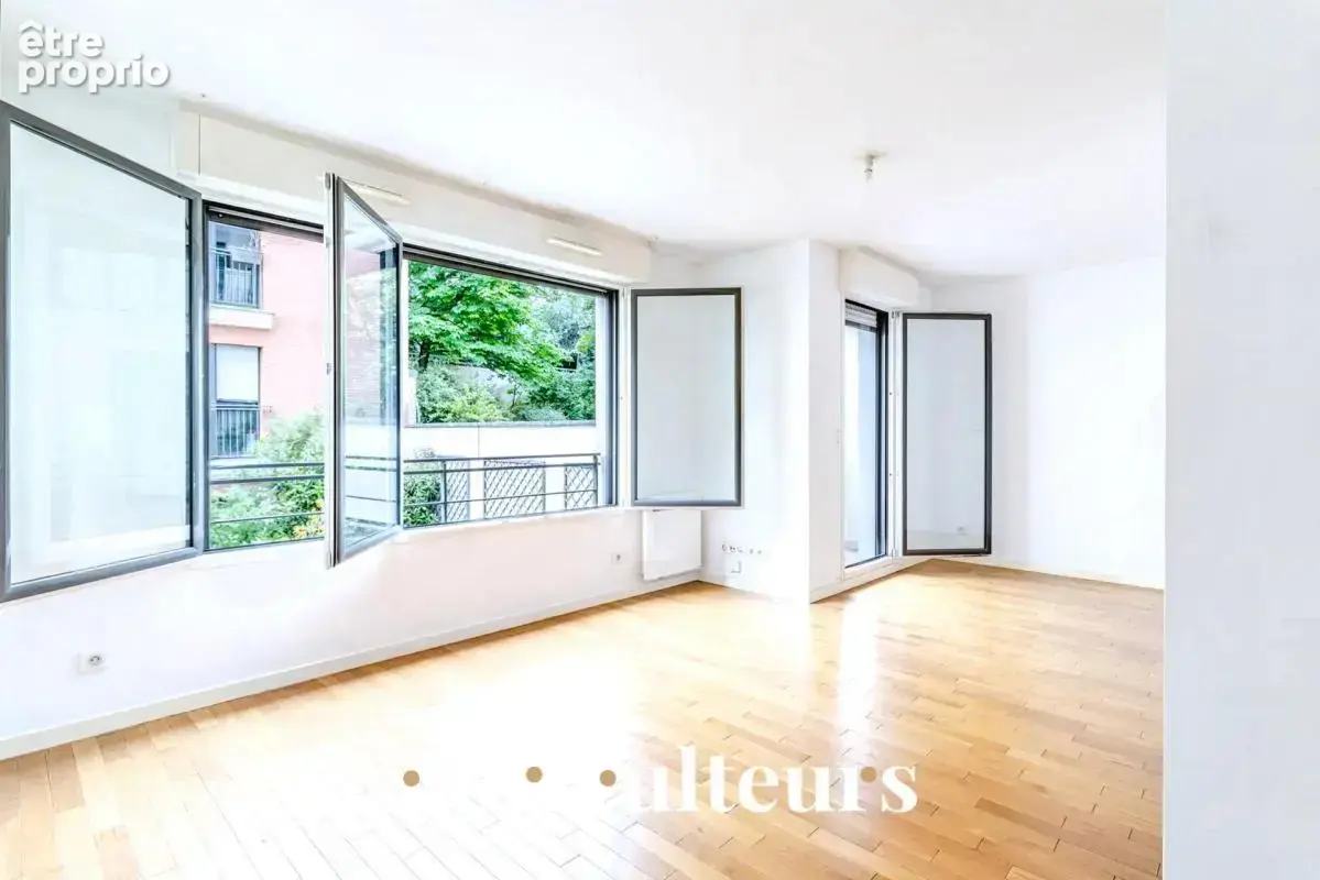 Charmant studio  30 m² avec balcon – Courbevoie (92400) - photo 3