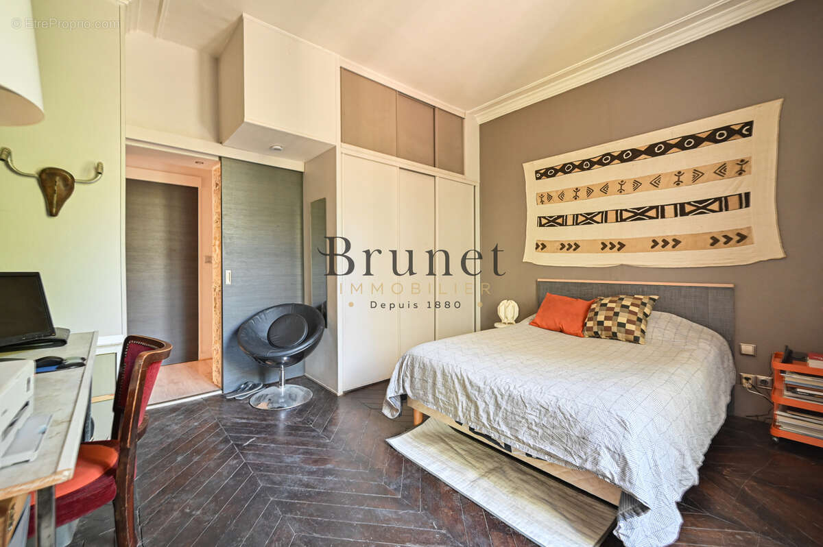 Appartement à SAINT-MAUR-DES-FOSSES