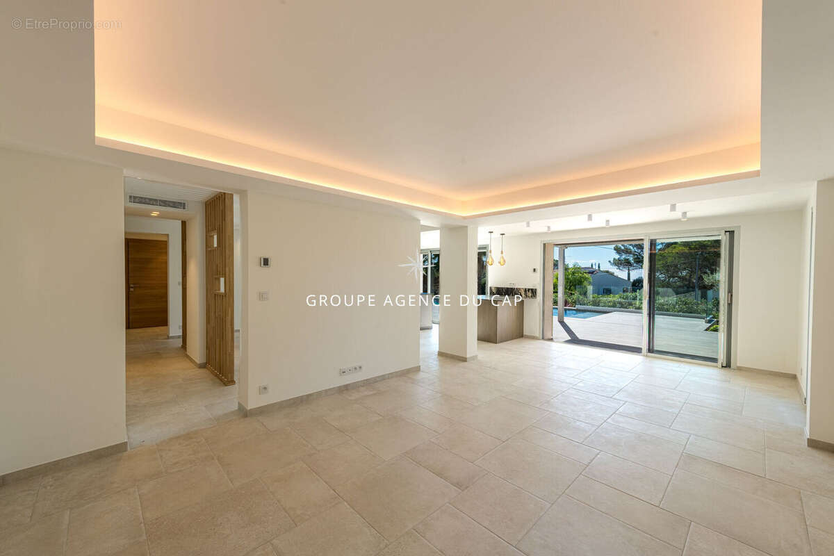 Maison à SAINT-RAPHAEL