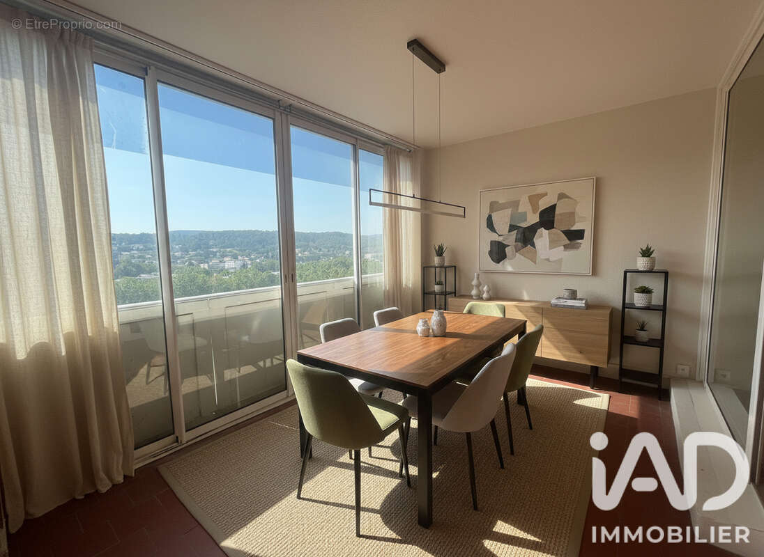 Appartement 107 m² à Bagnols-Sur-Ceze  - photo 5