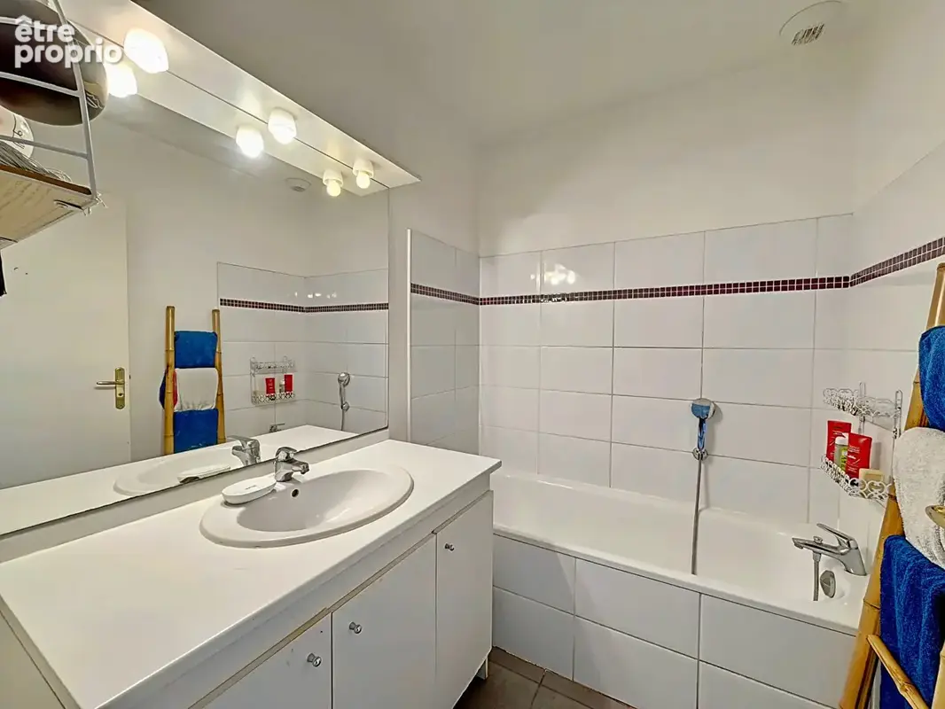 Maison  3 pièces 69.90 m2,garage,piscine - photo 12