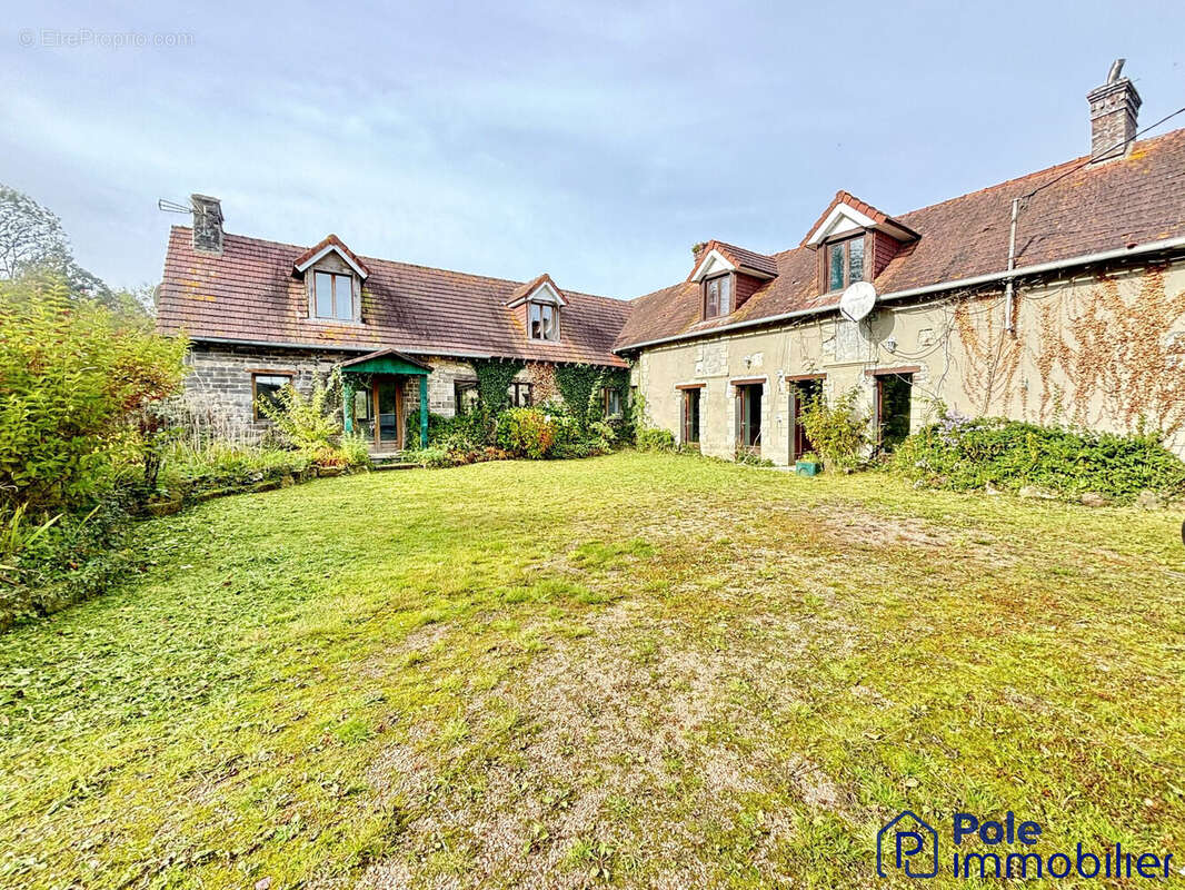 Maison à LE BENY-BOCAGE