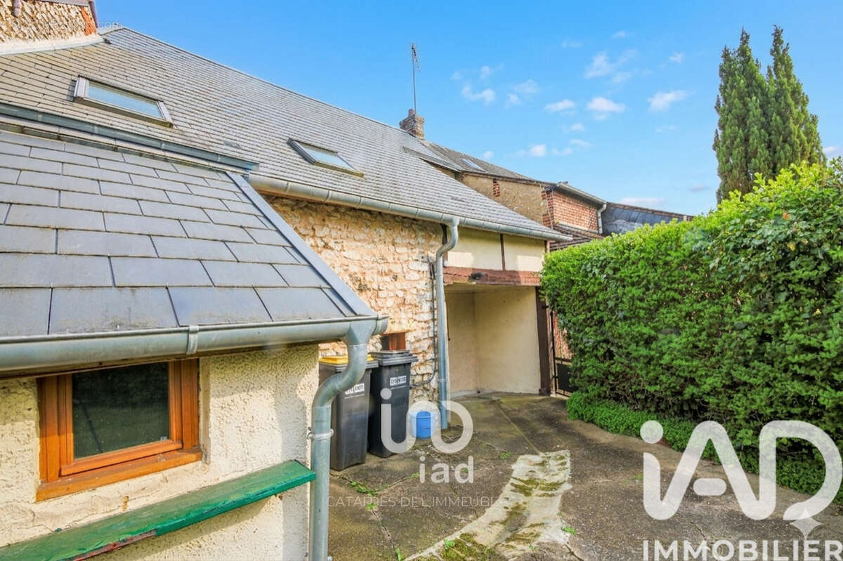 Photo 2 - Maison à FLEURY-SUR-ANDELLE