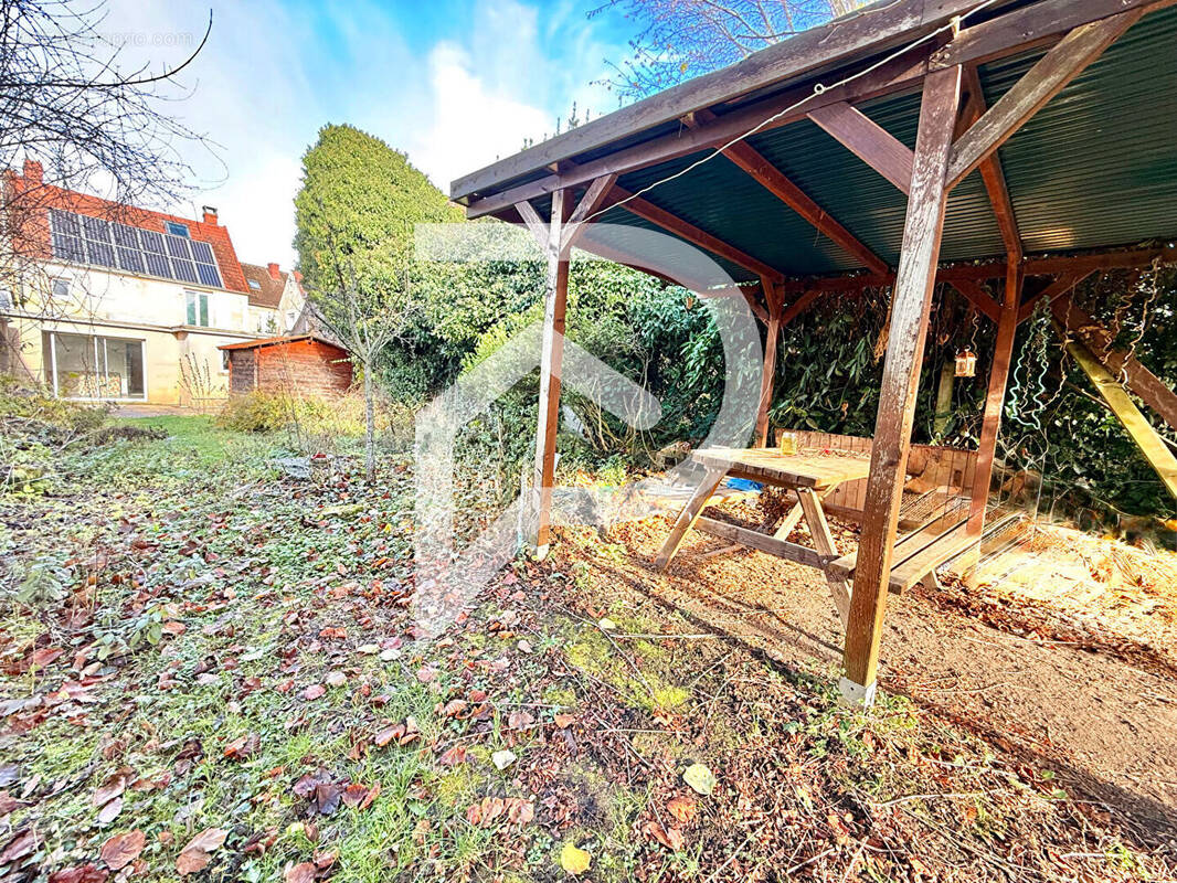 Maison à MONTATAIRE