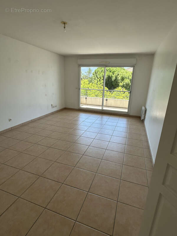 Appartement à MARSEILLE-12E