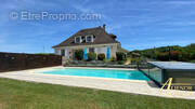 Maison à SAINT-PARDOUX-LA-RIVIERE