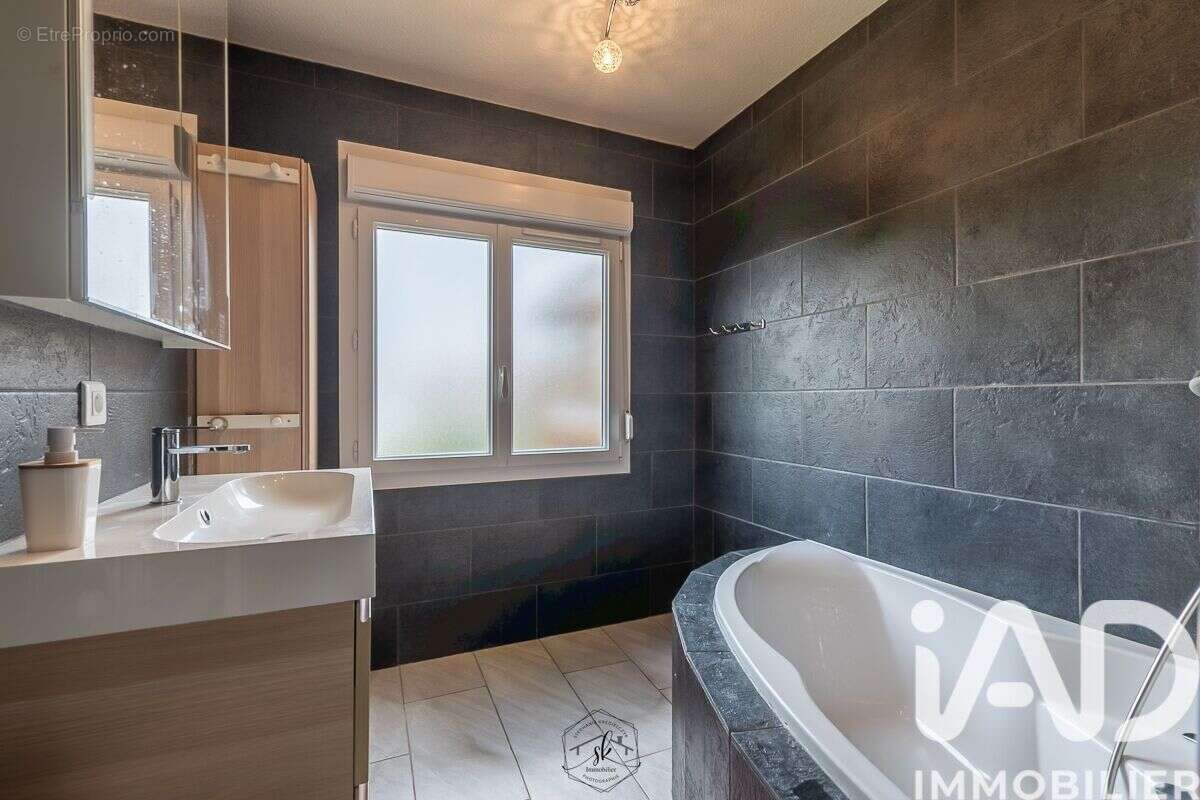 Photo 7 - Maison à BOUSSE