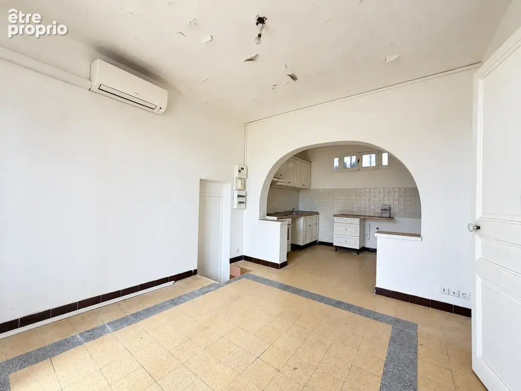 Maison à rénover avec deux appartements et vue mer – grasse est(06) - photo 8