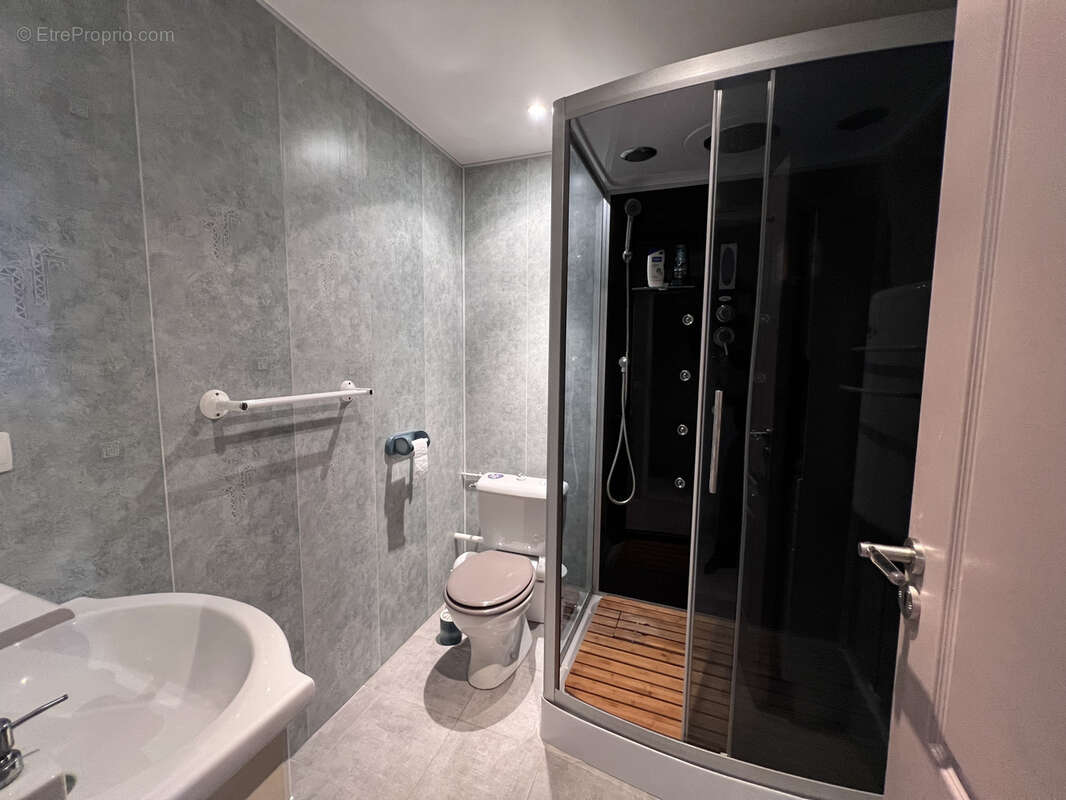 Maison à AUNAY-SOUS-CRECY