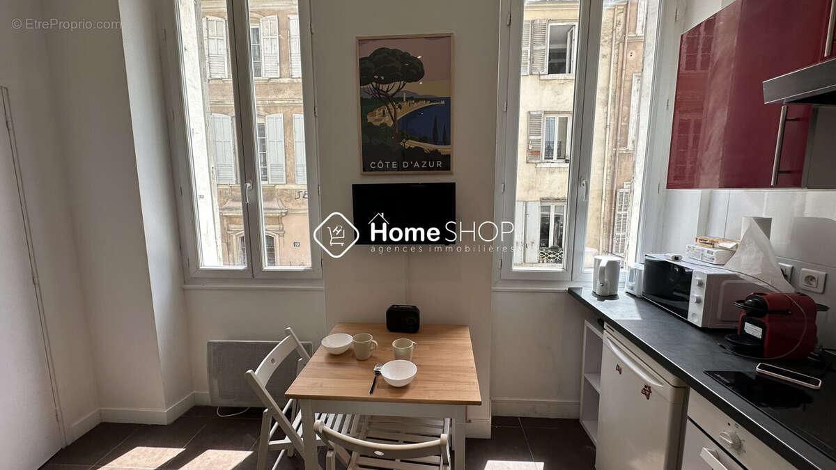 Appartement à MARSEILLE-6E