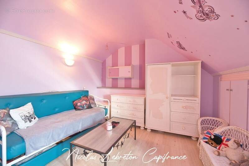 Maison à MENIL-HUBERT-SUR-ORNE