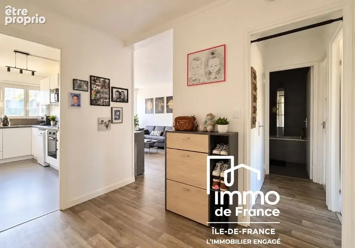 Appartement Gagny 4 pièces 70,02 m2 2 minutes à pied de la gare du Chenay-Gagny - photo 5