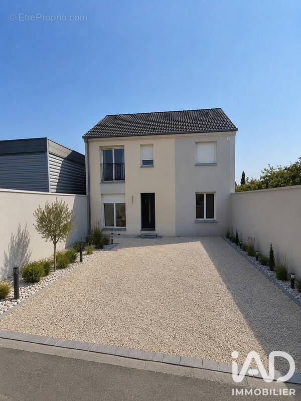 Photo 1 - Maison à MEAUX