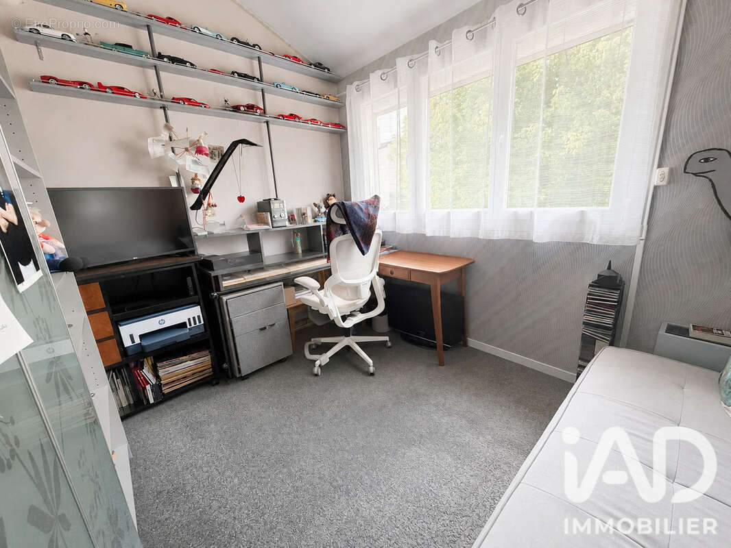 Maison 95 m² à Torcy  - photo 8