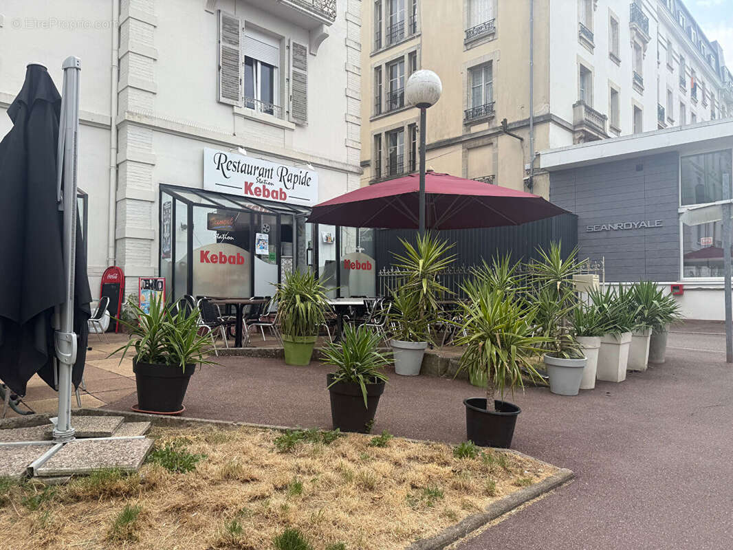 Commerce à VITTEL
