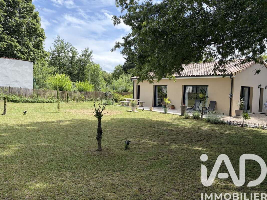 Maison 90 m² à Tanus  - photo 4