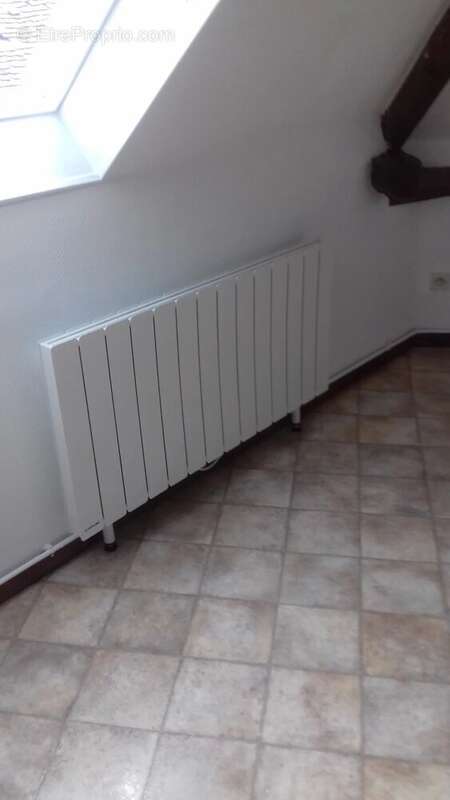 Appartement à BRIENON-SUR-ARMANCON