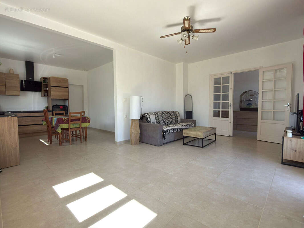 Maison Ludon Médoc 4 pièce(s) 104.80 m2 - photo 3