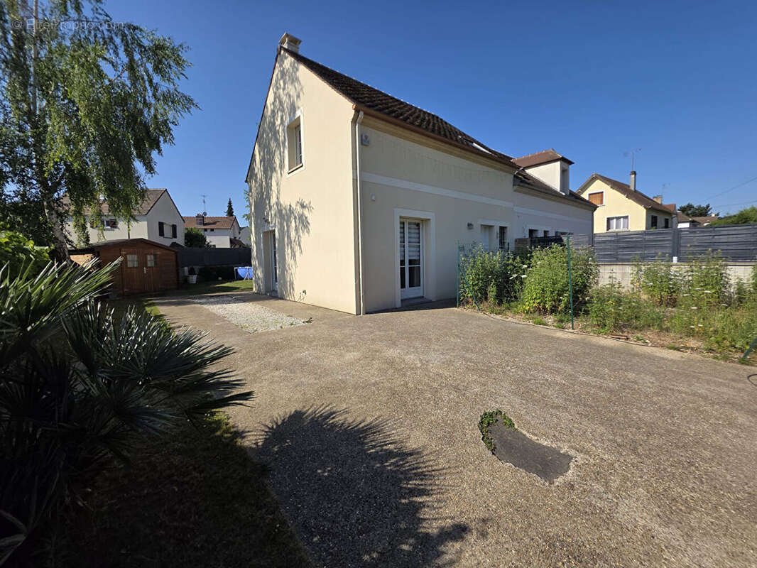 Maison à VIARMES