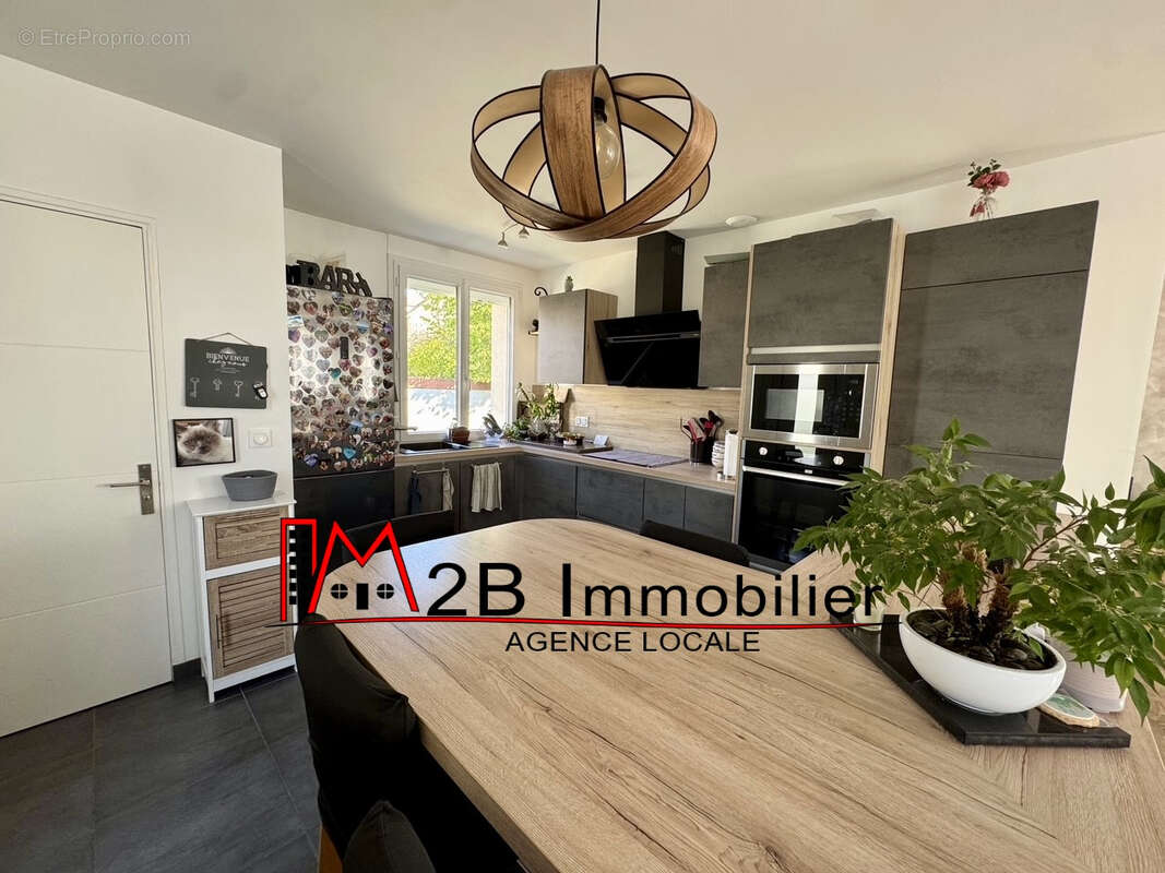 Maison à LAGNY-SUR-MARNE