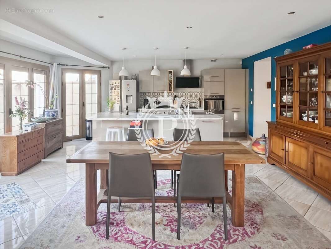 Maison à GARANCIERES