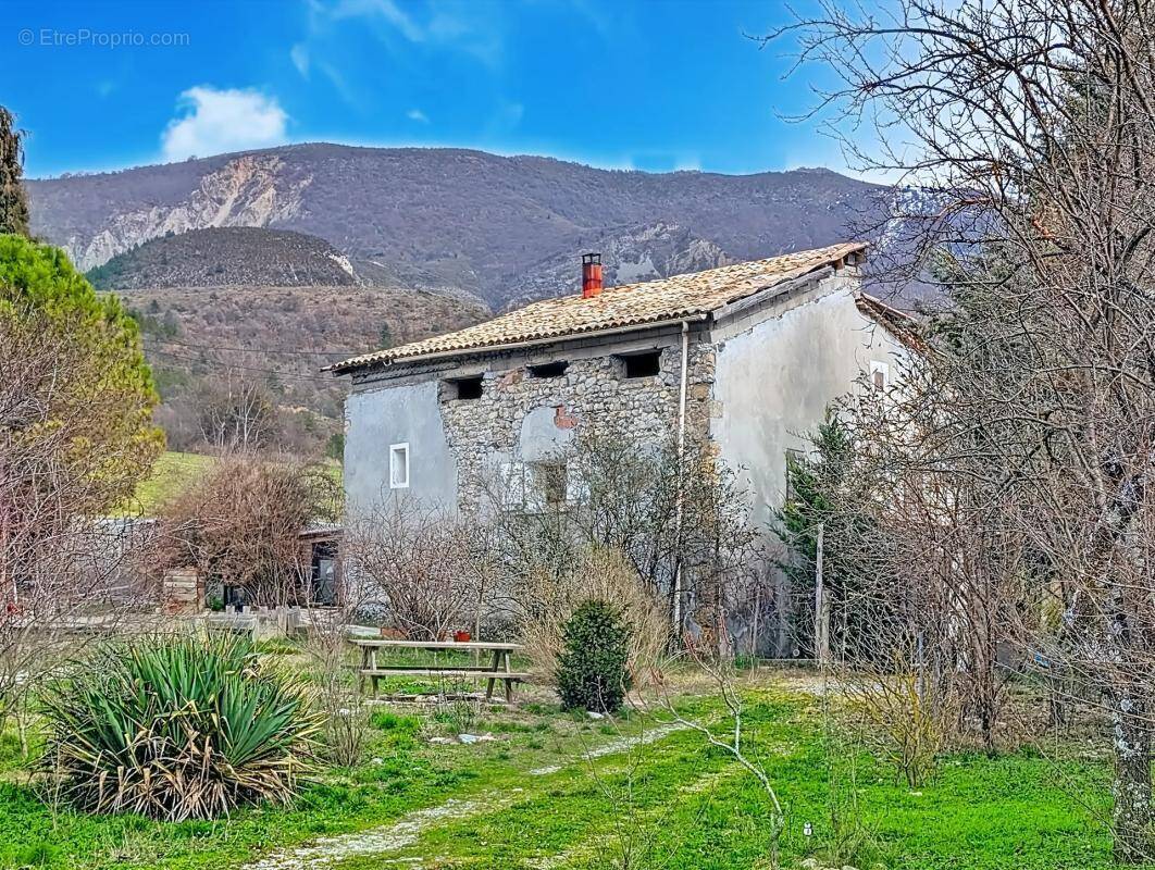 Maison à THOARD