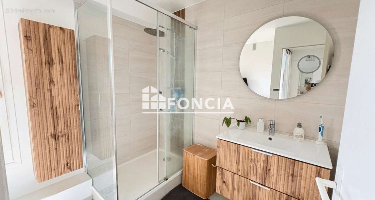 Appartement à ROSNY-SUR-SEINE