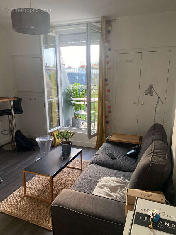Appartement à PARIS-9E