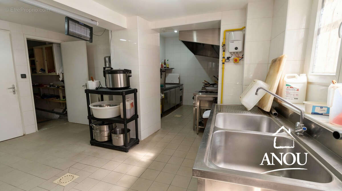 Restaurant murs et fonds avec appartement en centre ville tres bien situé - photo 5