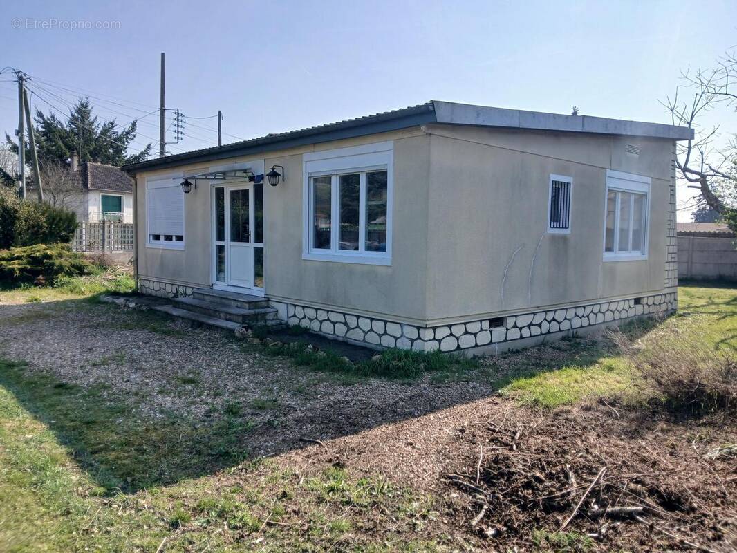 Photo 1 - Maison à MENILLES