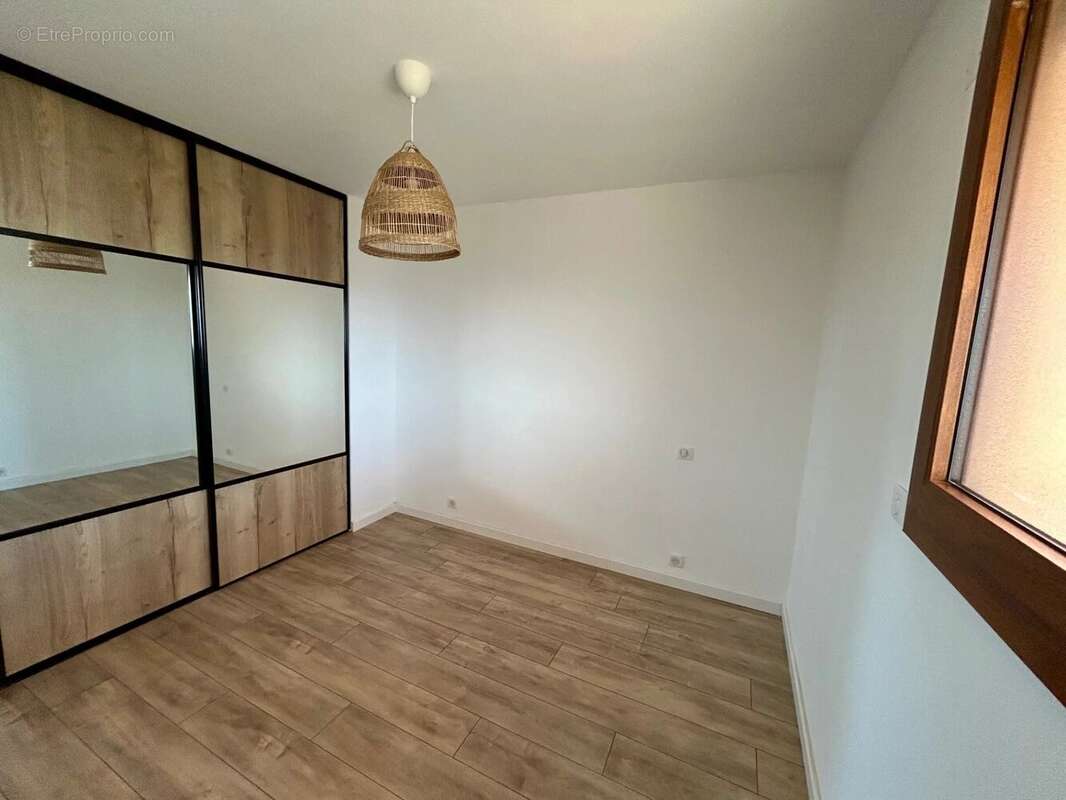 Appartement à LA VALETTE-DU-VAR