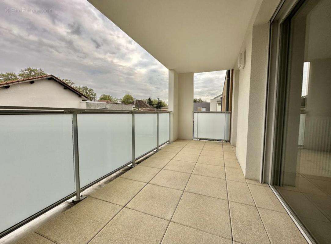 Appartement à CHASSIEU