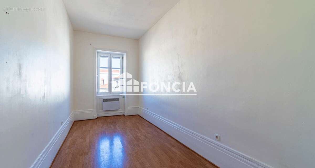 Appartement à LYON-8E
