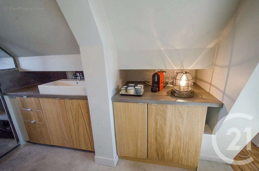 Appartement à PARIS-12E