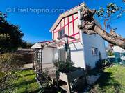 Maison à PARENTIS-EN-BORN